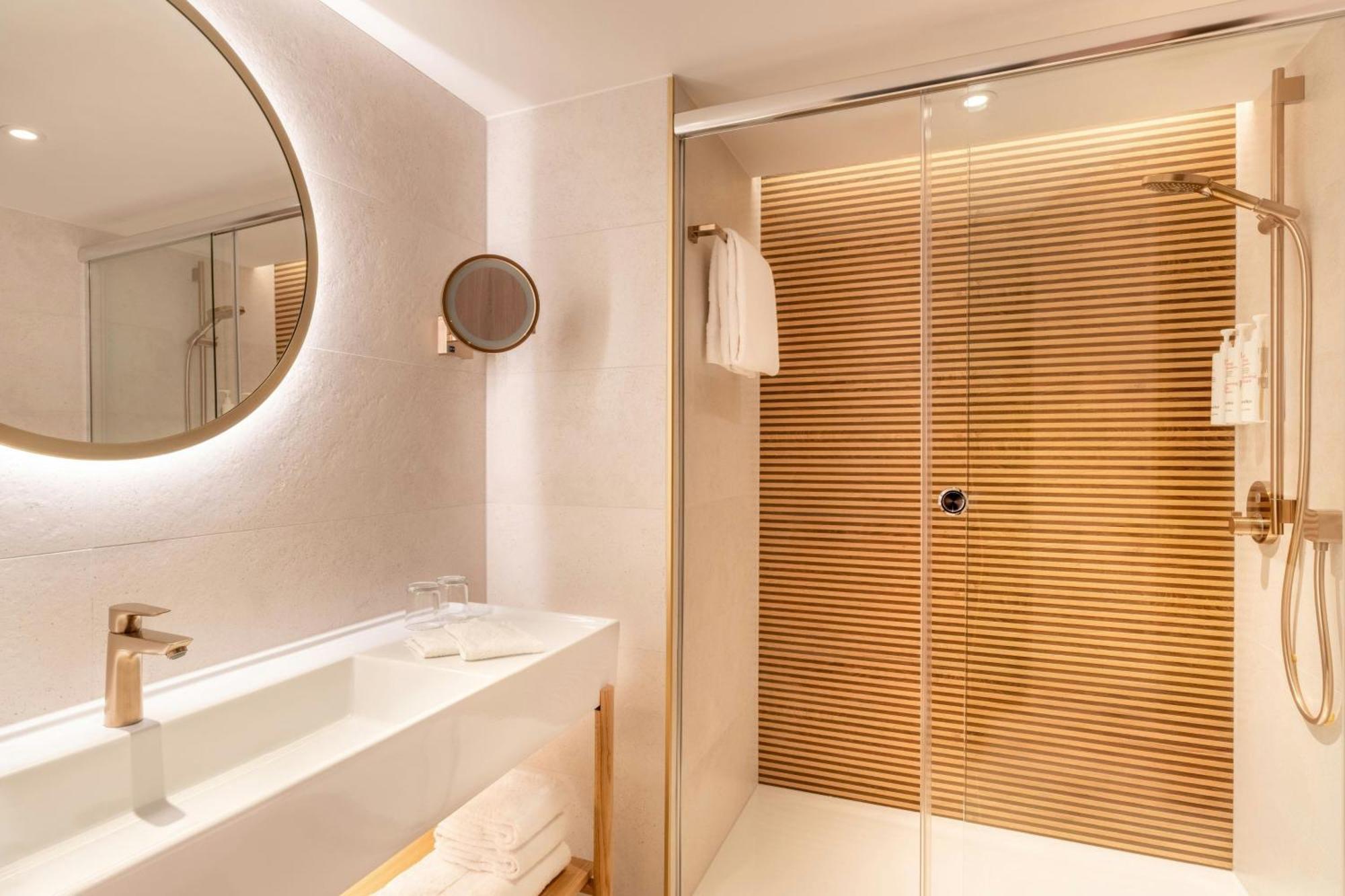 Marriott Hotel 5*